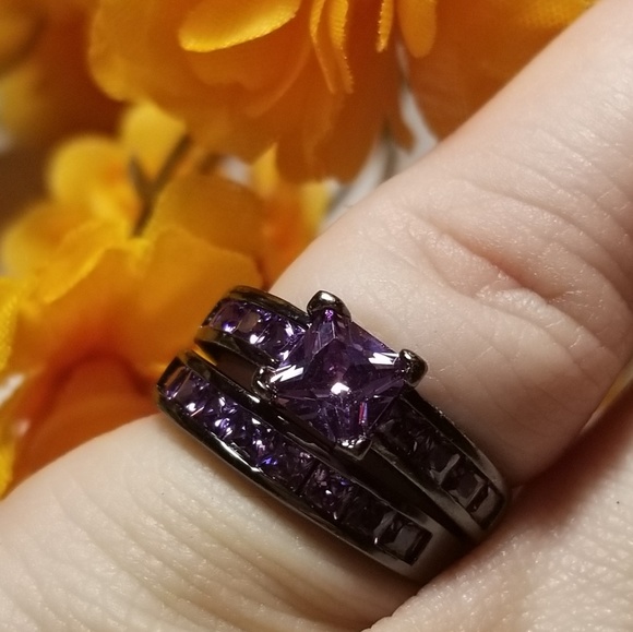 Vintage Jewelry - Beautiful 925S Amethyst Ring Set